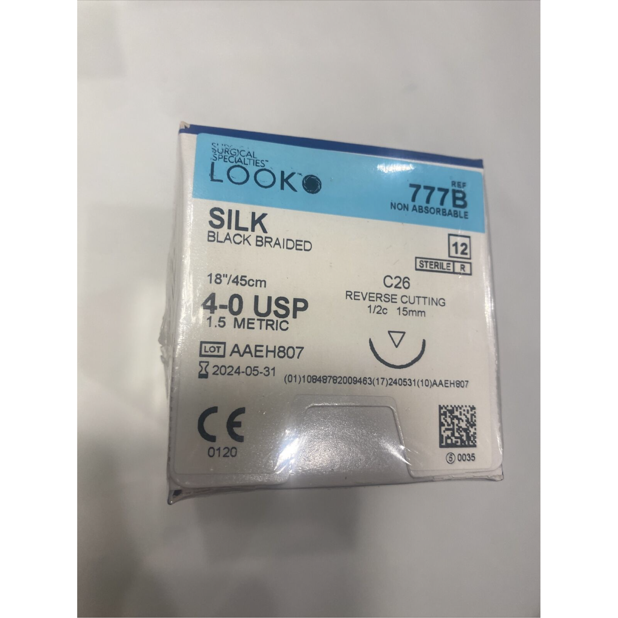 Look Sutures - Silk, 4-0, Black, 18", C26, 1/2 Circle Reverse Cutting 15mm product image